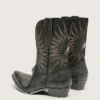 Men's low Wish Star boots in black leather with silver star