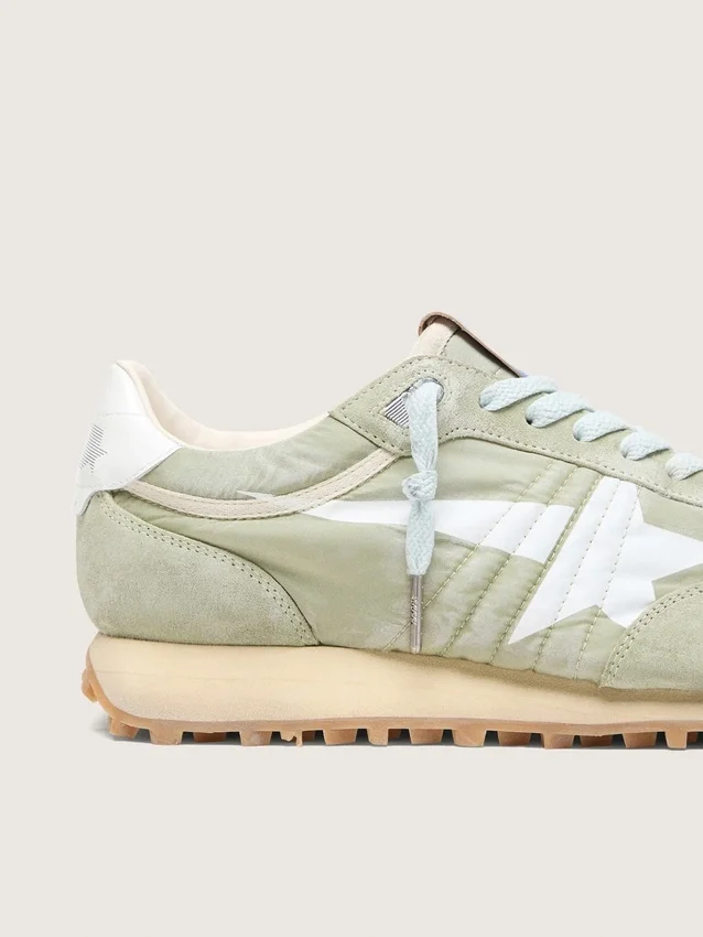 Men’s Marathon in sage-green nylon with white star