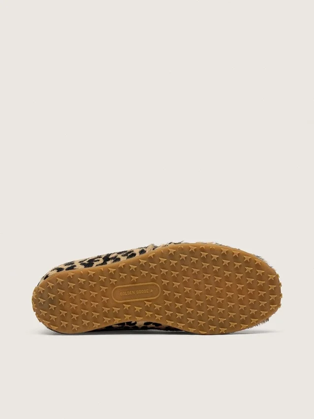 Men's Marathon Speed in beige and black leopard-print pony skin with black leather star