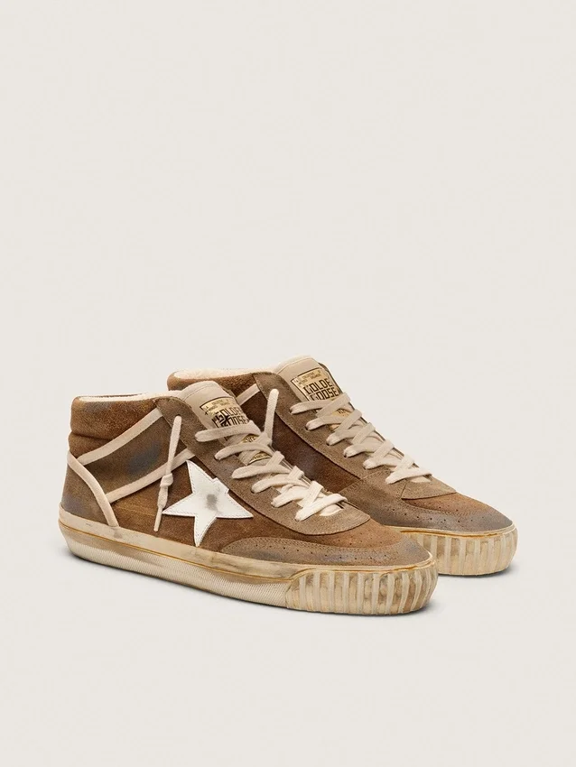 Men's Mid Star LAB in rust-colored suede with white leather star