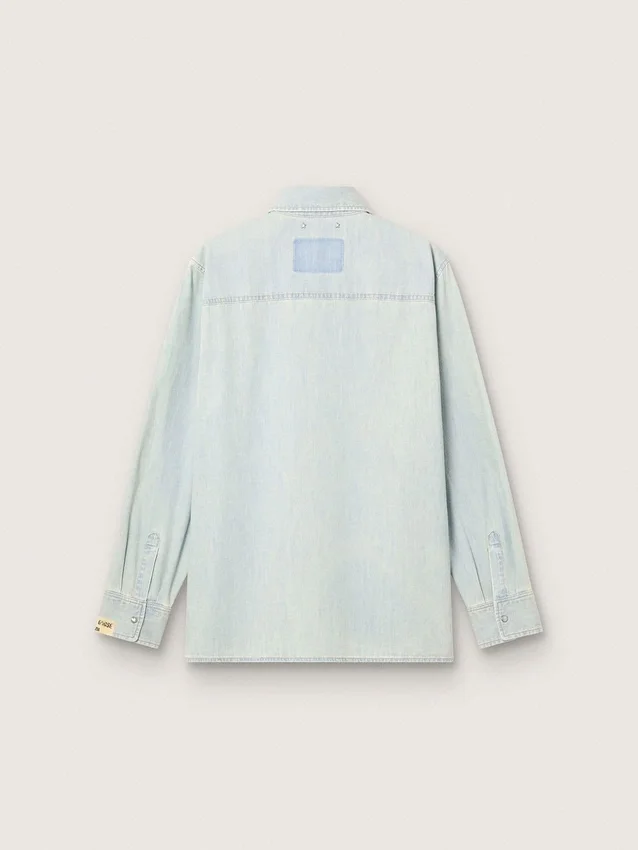 Men’s overshirt in light blue denim