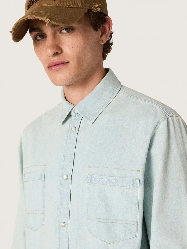 Men’s overshirt in light blue denim