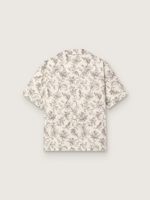 Men's short-sleeved cotton shirt with black and white floral print