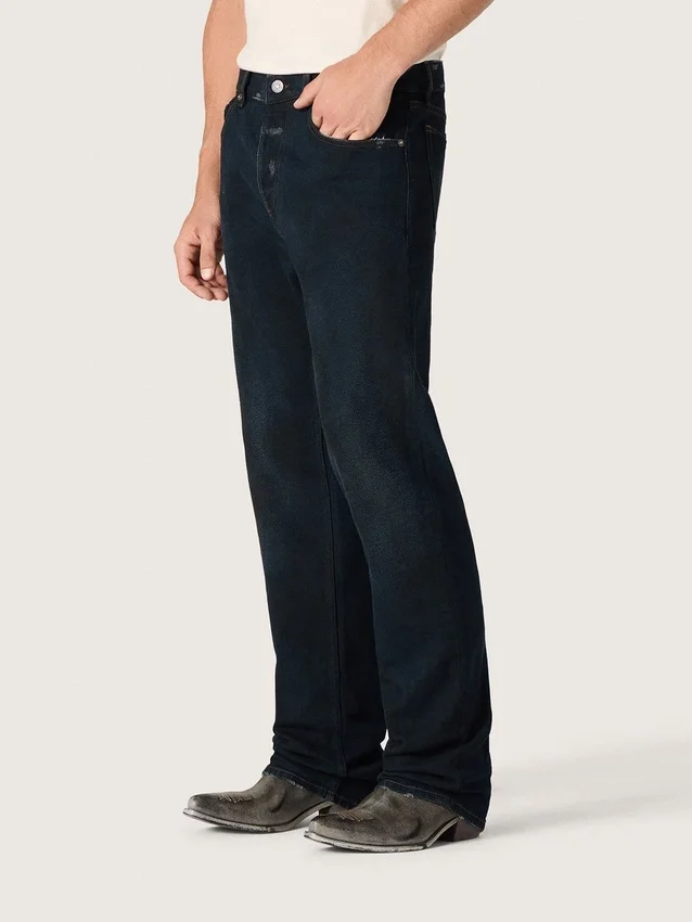 Men’s slim-fit jeans in dark indigo stretch denim