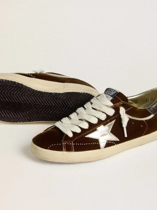 Men's Super-Star in cognac velvet with metallic leather star and heel tab