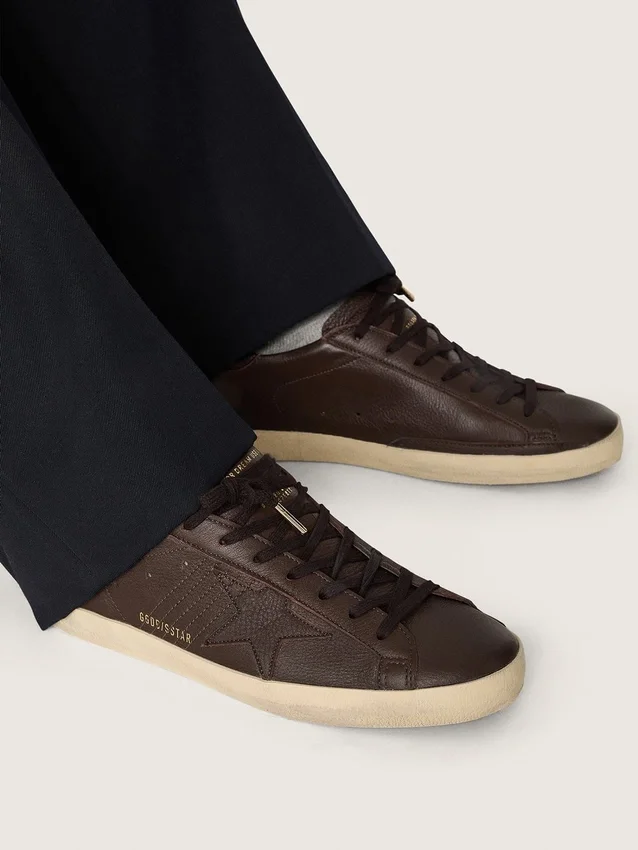 Men's Super-Star in dark brown leather with tone-on-tone leather star