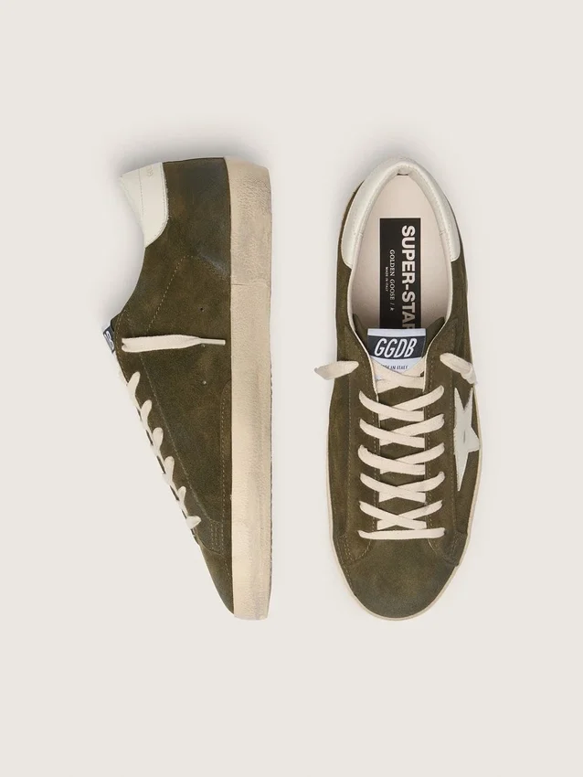 Men’s Super-Star in olive-green suede with white leather star