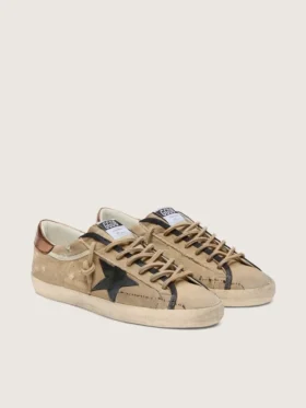 Men’s Super-Star LTD in beige canvas with black leather star