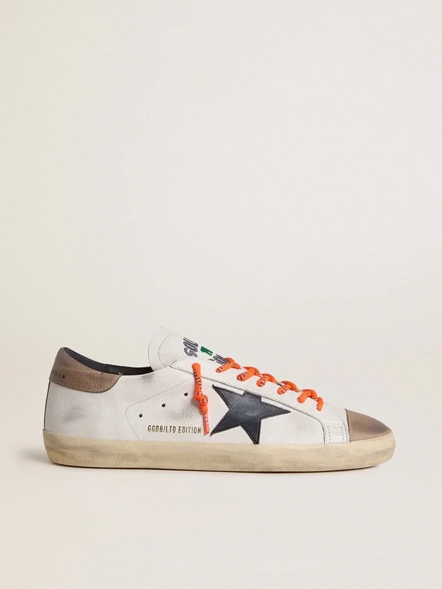 Men's Super-Star LTD in leather with black leather star and beige leather heel tab