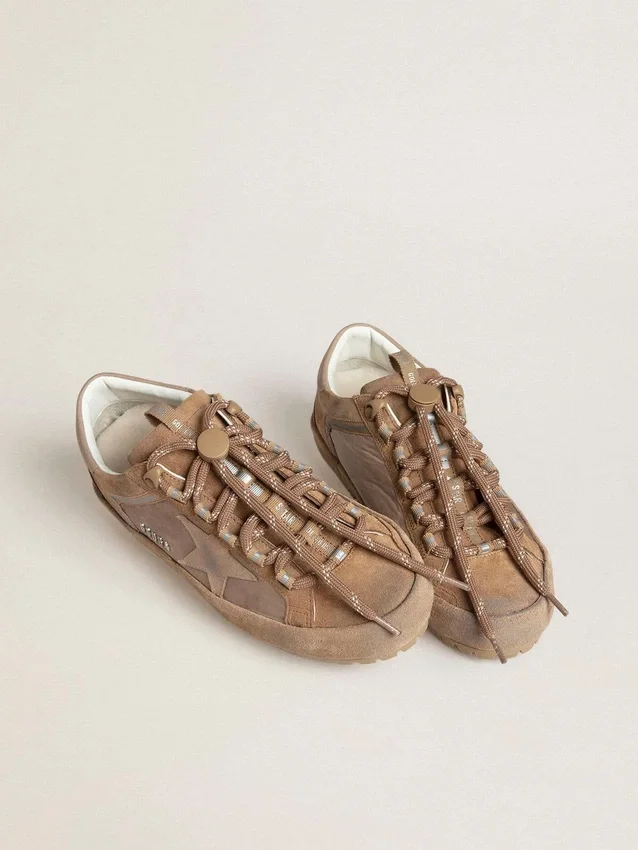 Men's Super-Star Ski in Dolmias and caramel suede with marble nubuck star and heel tab