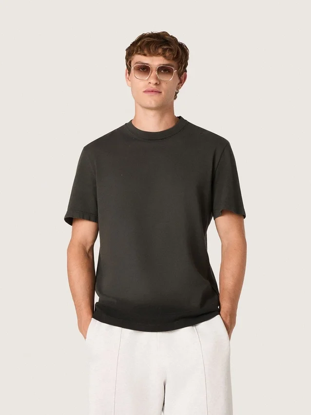 Men’s T-shirt in anthracite cotton jersey with perforated heart