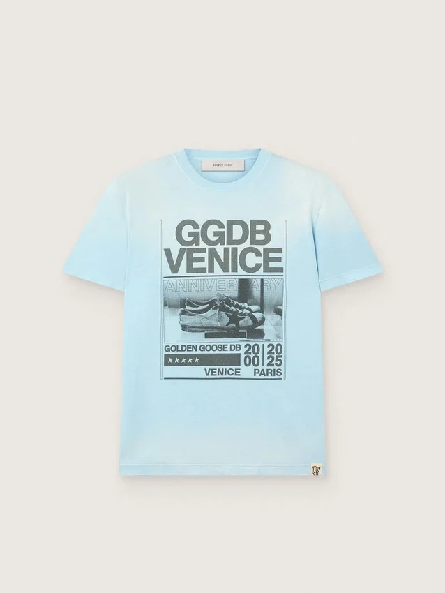 Men’s T-shirt in light blue cotton jersey with graphic print