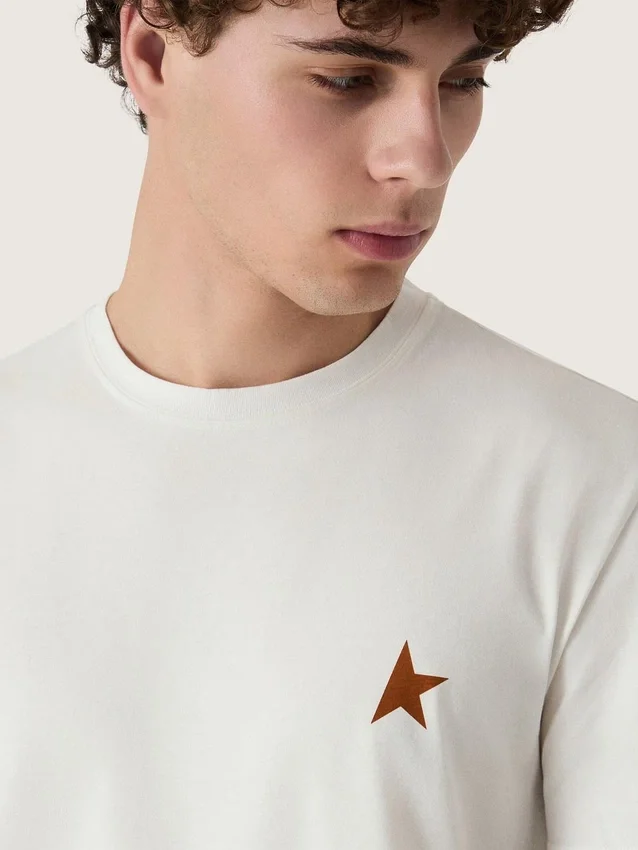 Men’s T-shirt with print on the back