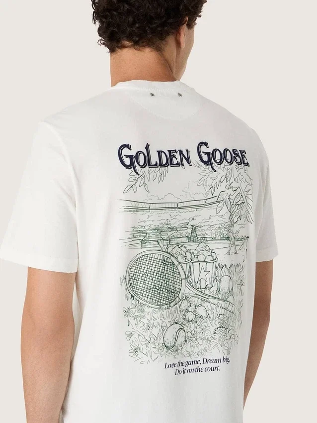 Men’s T-shirt with print on the back