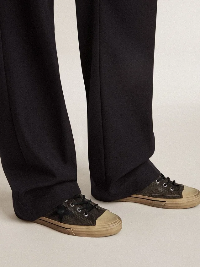 Men’s V-Star in black suede with black leather star