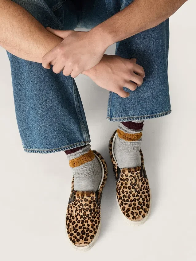 Men's VCE Penstar in leopard-print pony skin with black leather heel tab