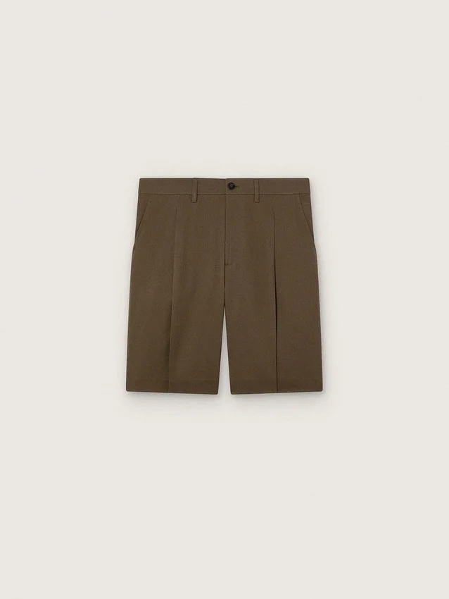 Men’s wool gabardine Bermuda shorts