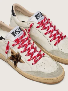 Red hiking laces with white details