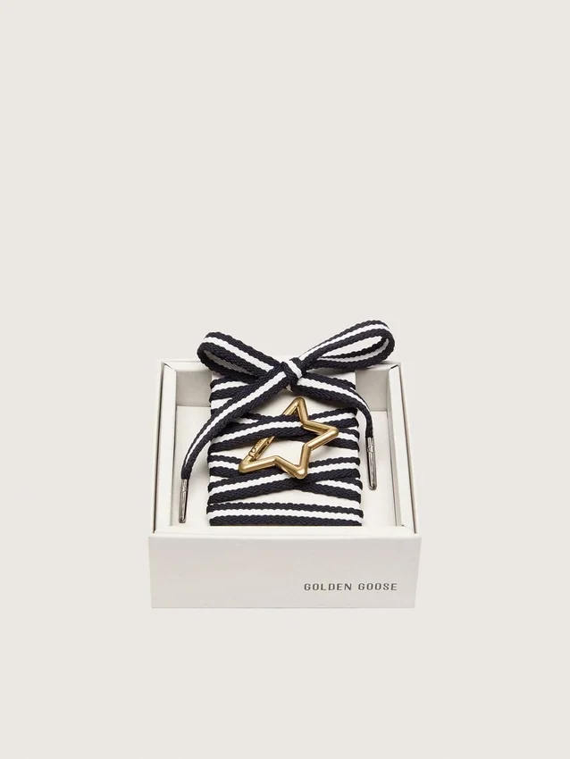 Skins black and white laces with star-shaped snap hook