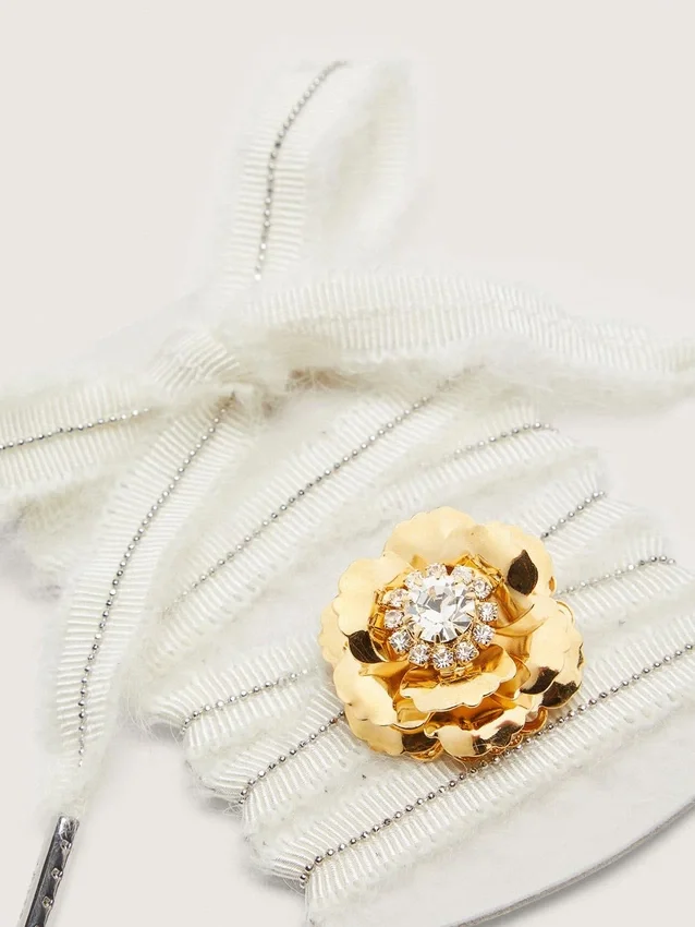 Skins white mohair laces with jewel charm