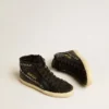 Slide in leather with black star and Swarovski crystal flash