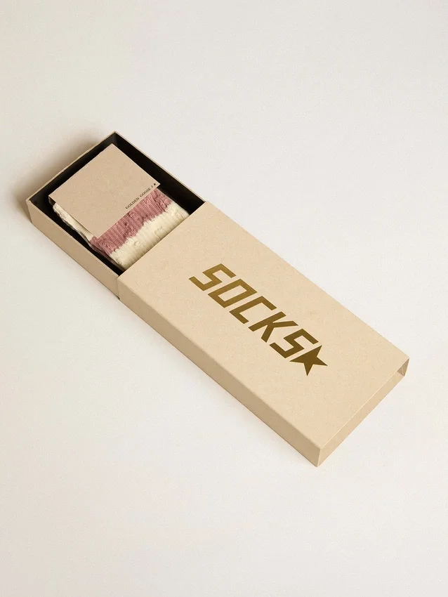 Socks in aged white with multicolor stripes