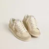 Stardan in cream-colored suede and leather with Swarovski and a suede star
