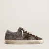 Super-Star in glitter with a brown star and lilac heel tab