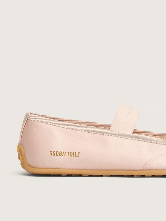 Étoile ballet flats in powder pink satin with powder pink embroidered star and elastic strap