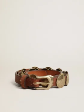 Trinidad belt in aged tan-colored leather with golden maxi studs