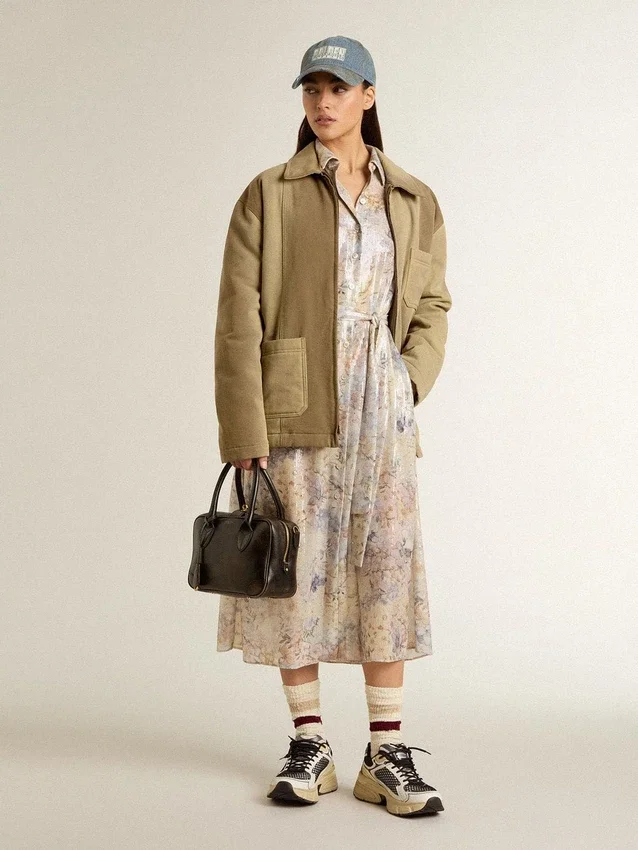 Unisex padded jacket in shades of khaki