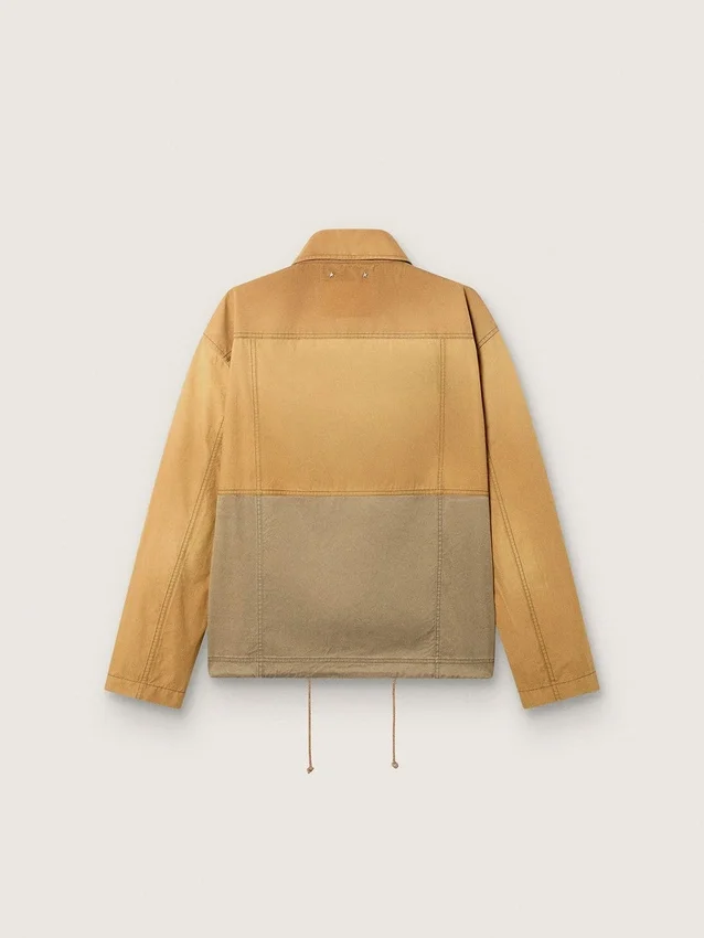 Unisex safari jacket in beige and military-green cotton with maxi pockets