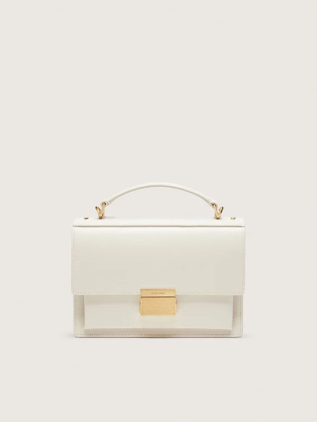 Venezia Bag in butter-colored boarded leather with gold details