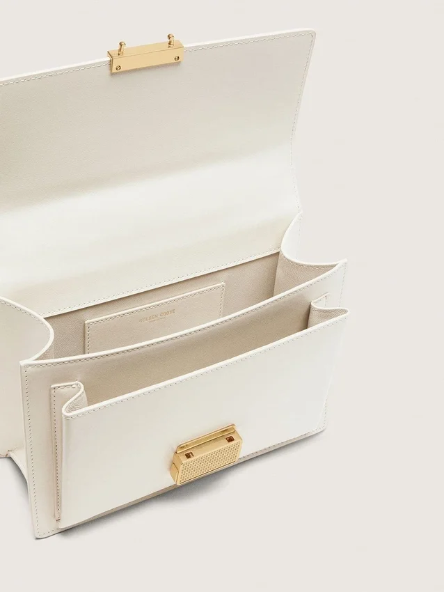 Venezia Bag in butter-colored boarded leather with gold details