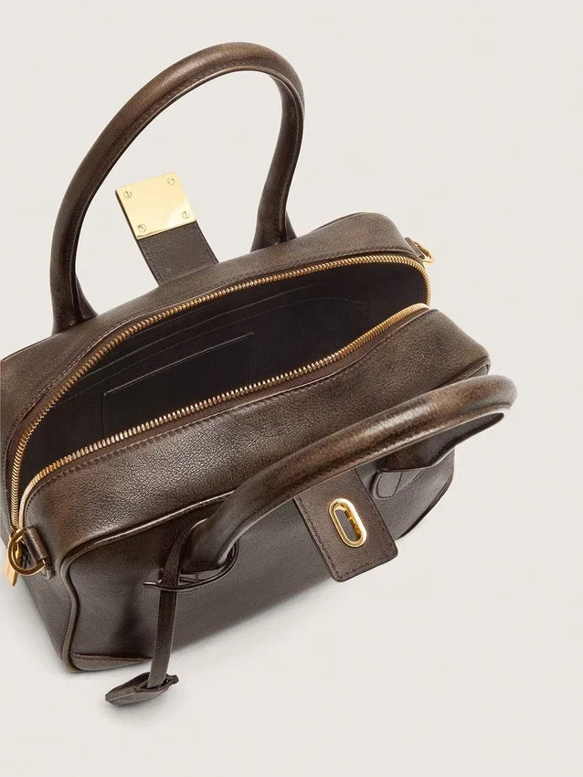 Vita Bag in brown vintage leather with gold details