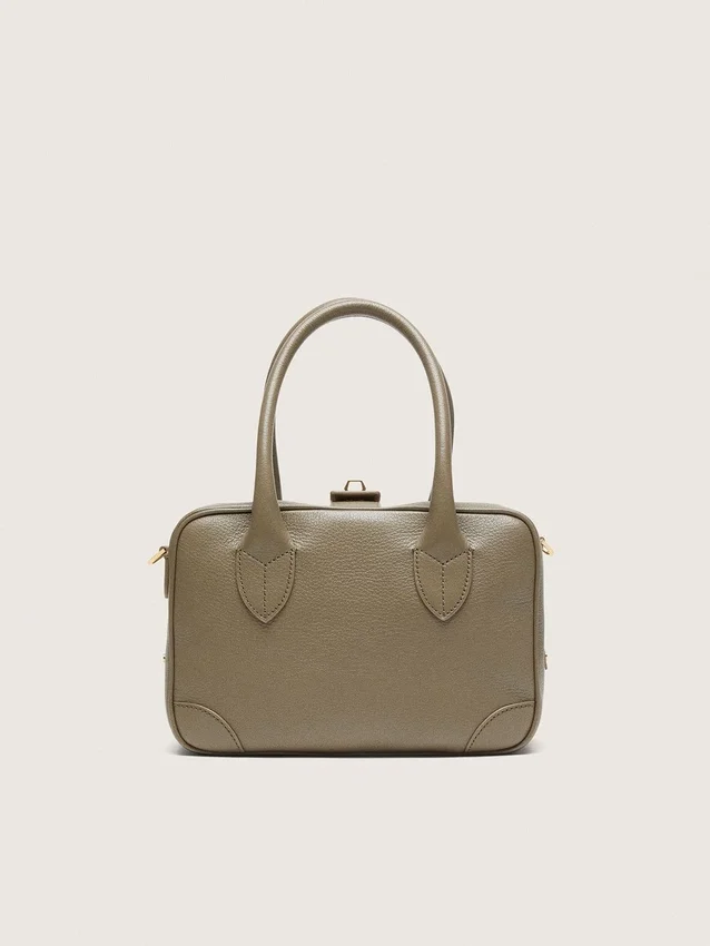 Vita Bag in sage-green leather with gold details