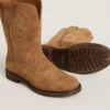 Wish Junior boots in camel suede with star embroidery