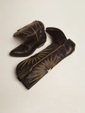 Wish Star boots in black leather with platinum laminated leather inlay star
