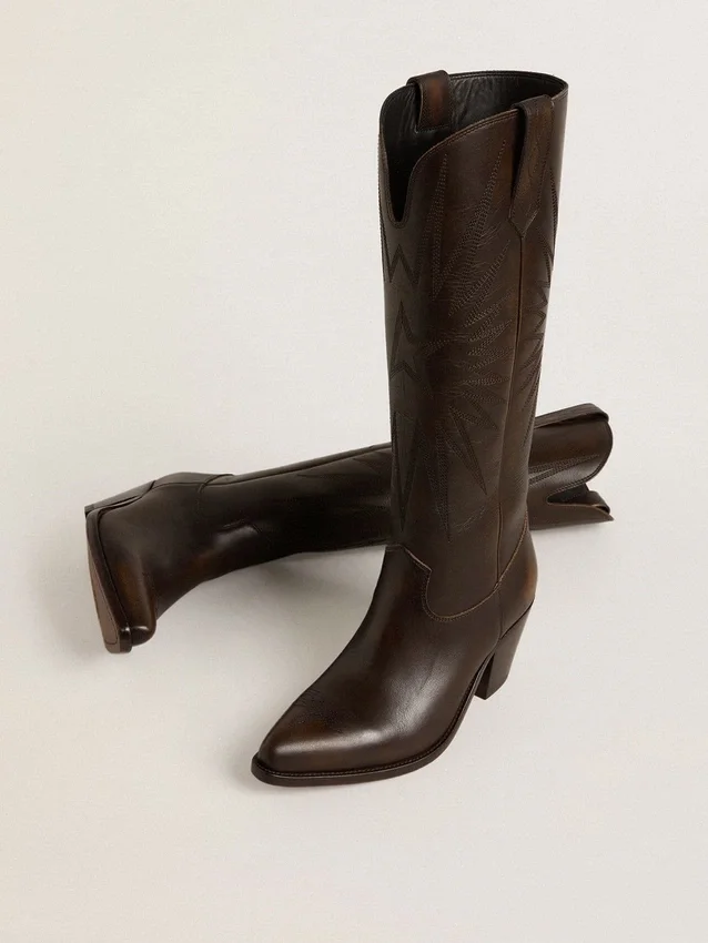 Wish Star boots in dark brown leather with tone-on-tone embroidered star