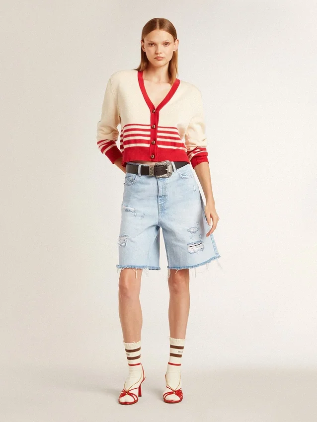 Women's Bermuda shorts in lived-in effect denim
