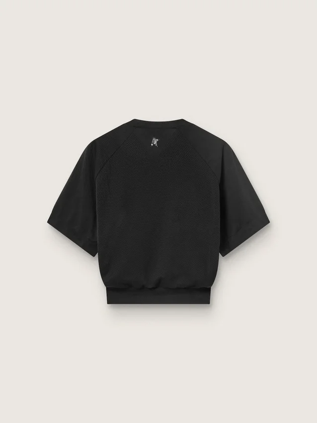 Women's black cropped sports T-shirt