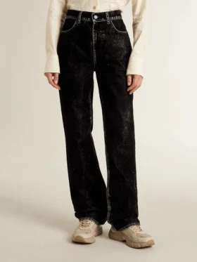 Women’s black jeans with a velvet-like wash effect