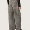 Women's boyfriend jeans in gray denim with silver gradient-effect studs