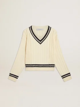 Women's cable-pattern cropped sweater with blue ribbing and crystals
