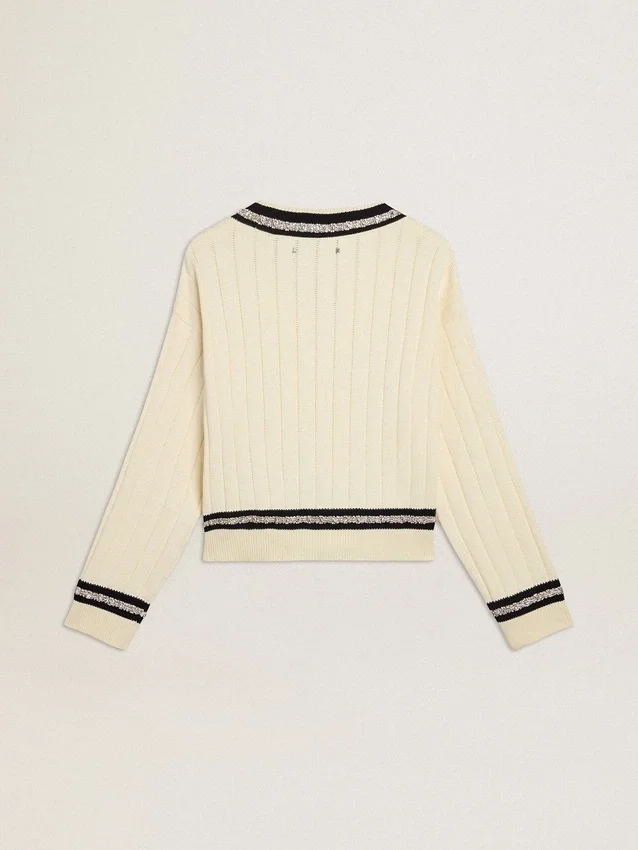 Women's cable-pattern cropped sweater with blue ribbing and crystals