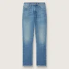 Women's cropped flared jeans with medium wash