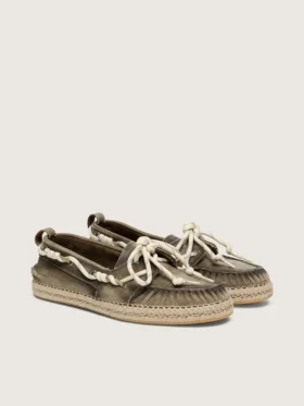 Women’s Cruise espadrilles in military-green canvas with white hiking laces