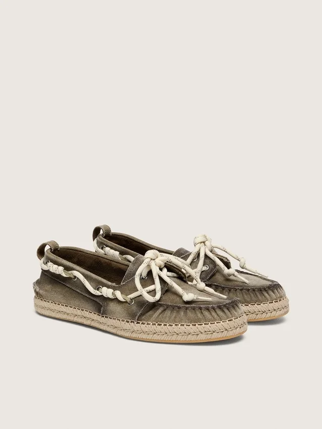 Men’s Cruise espadrilles in military-green canvas with white hiking laces