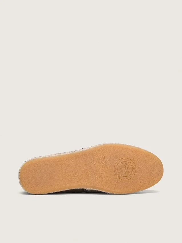 Men’s Cruise espadrilles in military-green canvas with white hiking laces