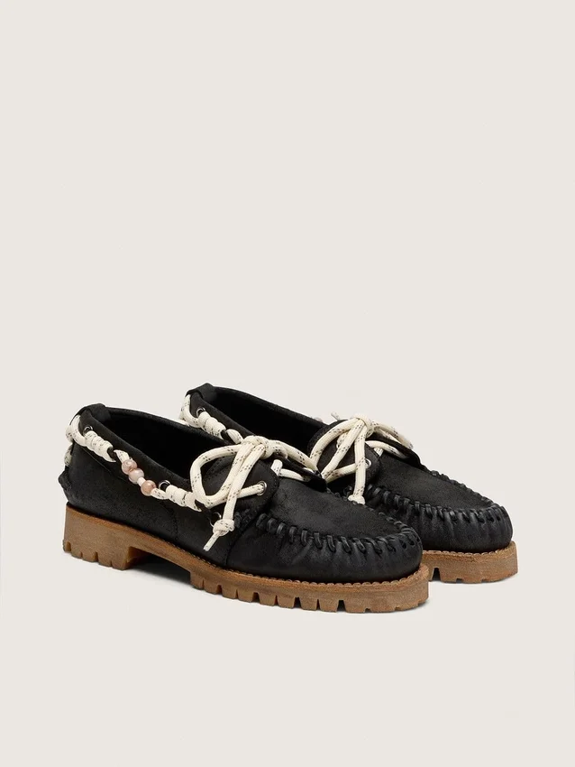 Women's Cruise loafers in black waxed suede with black hiking laces
